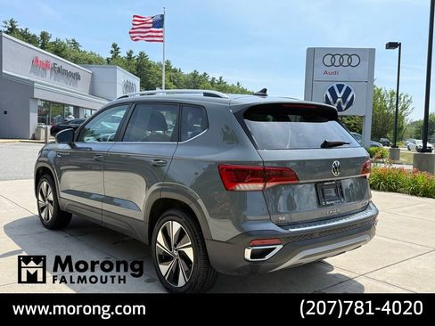Used 2023 Volkswagen Taos SE w/ Panoramic Sunroof Package AWD/4WD image 12