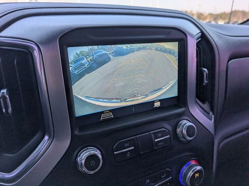 Used 2021 GMC Sierra 1500 SLE AWD/4WD image 17