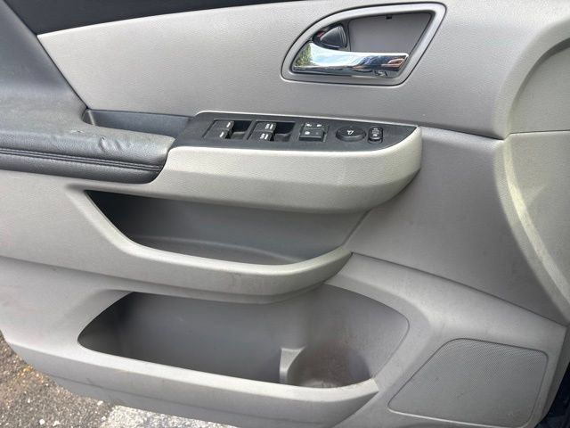 Used 2017 Honda Odyssey SE image 8