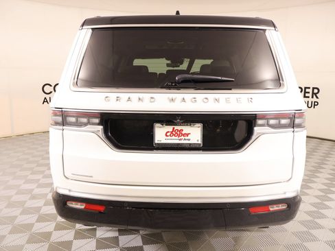 Used 2023 Jeep Grand Wagoneer 4WD w/ Convenience Group III image 24