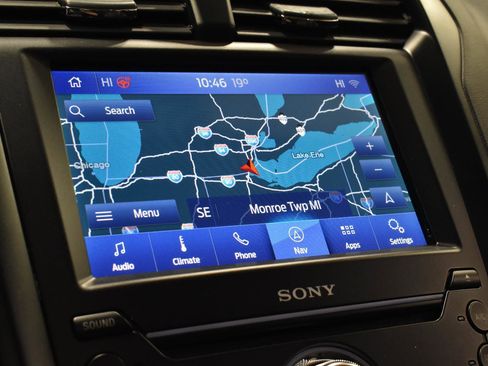 Used 2020 Ford Fusion Energi Titanium image 18