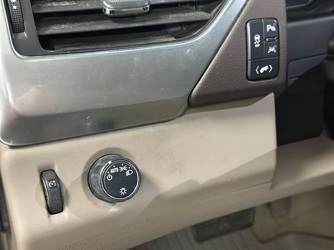 Used 2019 Chevrolet Tahoe LT RWD image 17