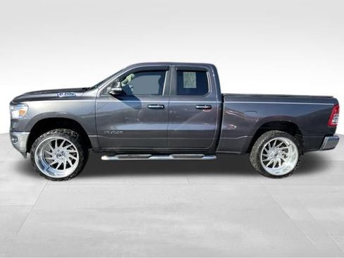 Used 2019 RAM 1500 Big Horn AWD/4WD image 2