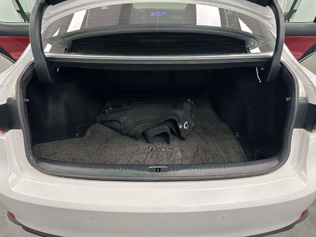 Used 2020 Lexus IS 350 F Sport AWD/4WD image 21