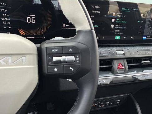 New 2026 Kia K4 GT-Line Turbo FWD image 28