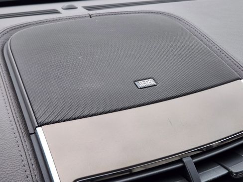 Used 2013 Lincoln MKX AWD image 12