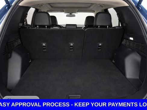 Used 2020 Ford Escape Titanium w/ Titanium Premium Package 2.0 FWD image 19