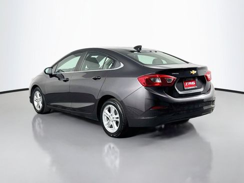 Used 2017 Chevrolet Cruze LT w/ Convenience Package FWD image 3