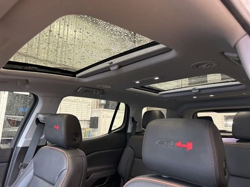 Used 2023 GMC Acadia AT4 image 38