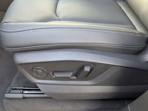 New 2026 Audi Q8 Premium Plus image 14