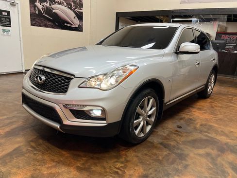 Used 2017 INFINITI QX50 AWD image 5