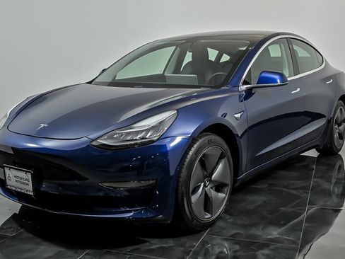 Used 2020 Tesla Model 3 Standard Range Plus RWD image 5