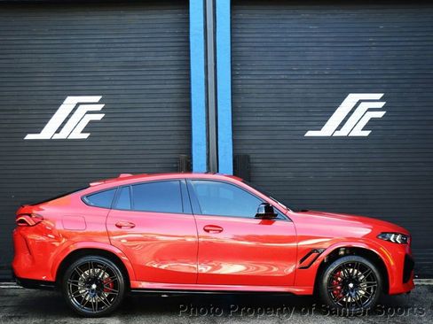 Used 2024 BMW X6 M Competition image 1
