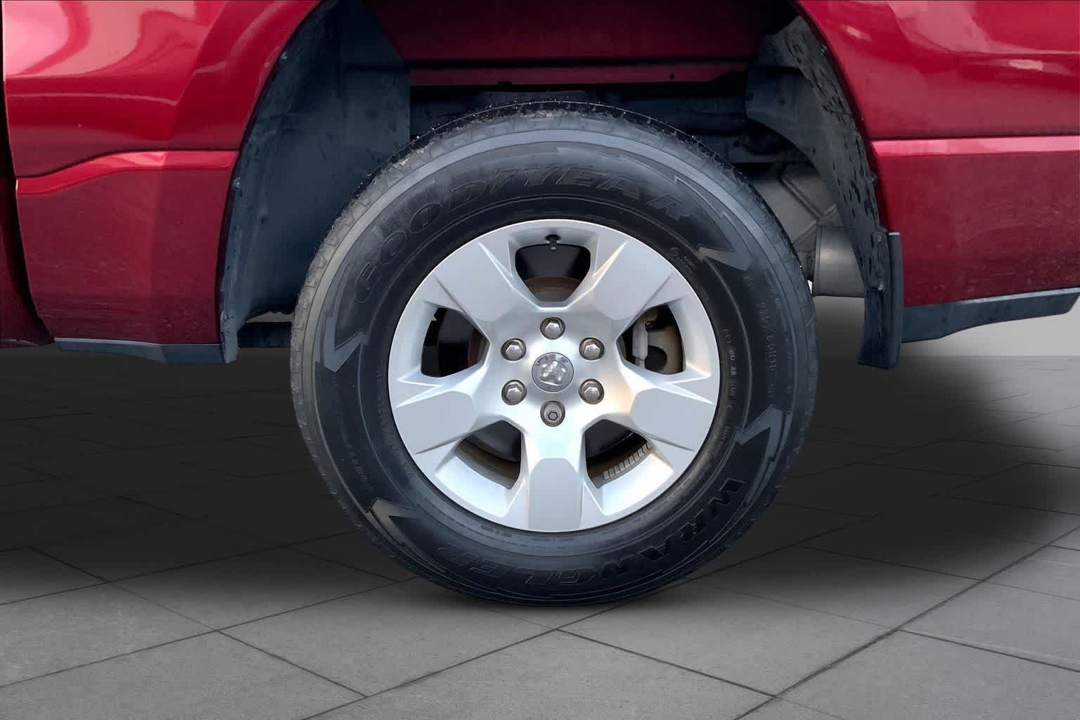Used 2021 RAM 1500 Big Horn RWD image 11