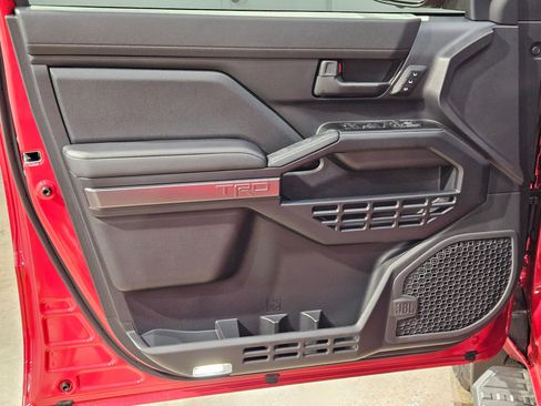 New 2026 Toyota 4Runner TRD Off-Road Premium image 11