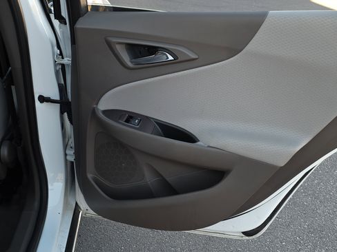 Used 2022 Chevrolet Malibu LT image 25