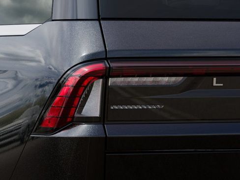 New 2027 Lincoln Navigator L Reserve AWD/4WD image 21
