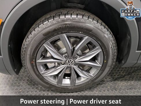 Used 2022 Volkswagen Tiguan SE AWD/4WD image 9