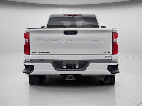 Used 2023 Chevrolet Silverado 3500 LTZ w/ LTZ Plus Package image 23
