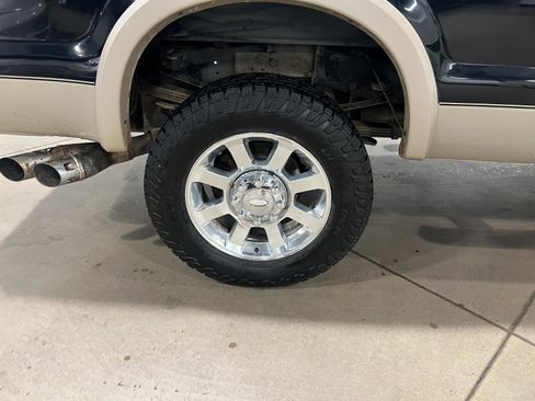 Used 2008 Ford F350 Lariat image 39