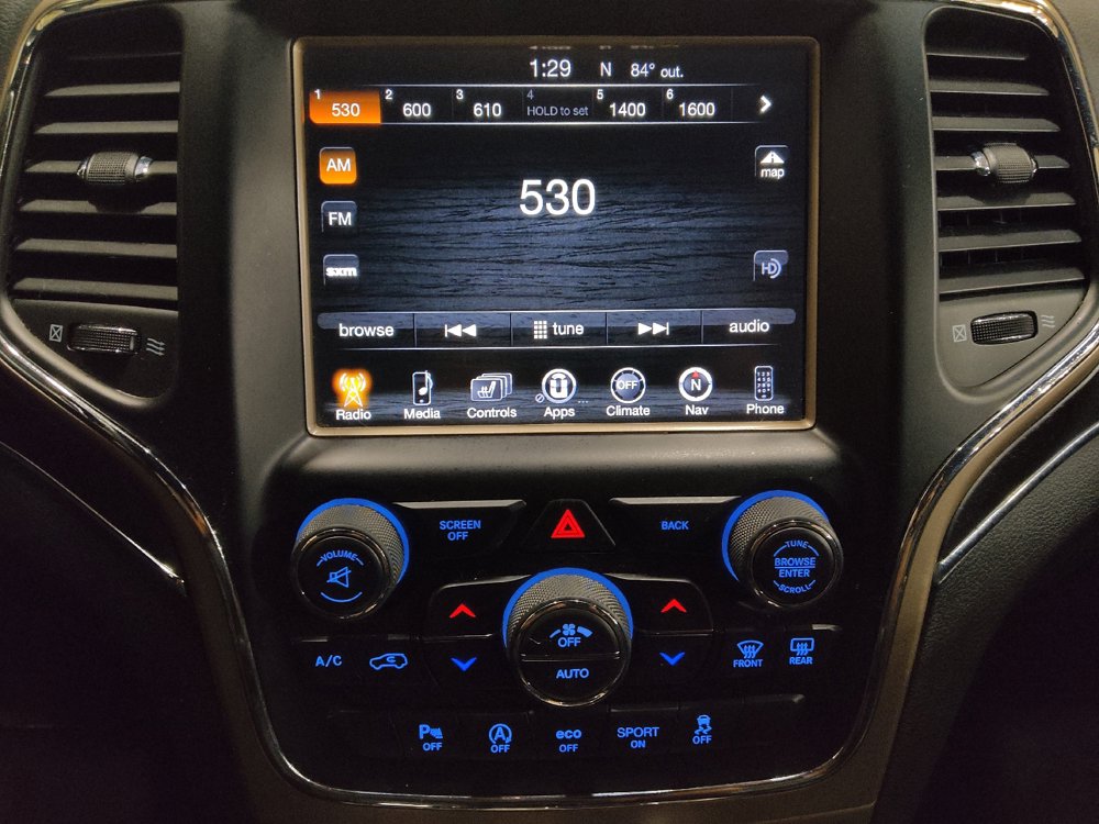 Used 2017 Jeep Grand Cherokee Limited AWD/4WD image 25