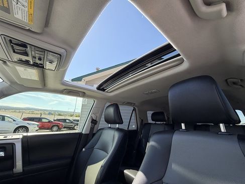 Used 2024 Toyota 4Runner SR5 Premium w/ Moonroof Package AWD/4WD image 39
