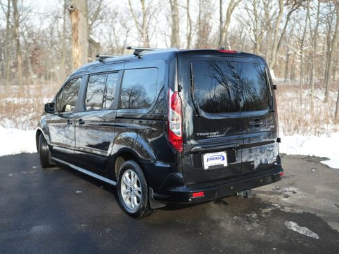 Used 2023 Ford Transit Connect XLT w/ Trailer Tow Package image 5