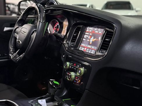 Used 2020 Dodge Charger Scat Pack RWD image 18