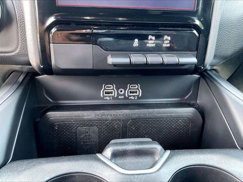 Used 2025 RAM 1500 Big Horn AWD/4WD image 12