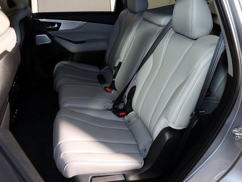 Certified 2026 Acura MDX w/ Technology Package image 13