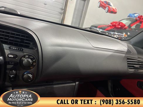Used 2001 Honda S2000 image 24