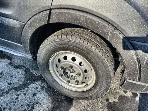 New 2026 Ford Transit 250 148 High Roof AWD image 10