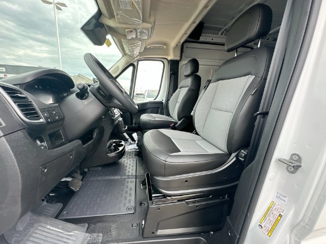 New 2026 RAM ProMaster 2500 w/ Quick Order Package 22G SLT FWD image 6