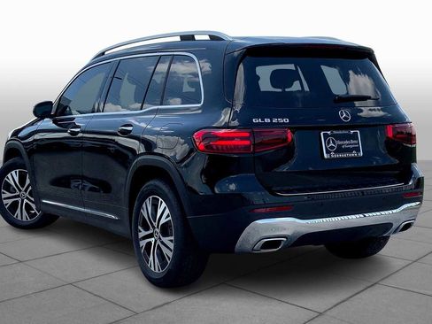 New 2025 Mercedes-Benz GLB 250 GLB 250 image 4