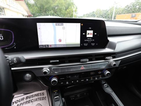Used 2023 Kia Telluride S w/ S Sunroof Package FWD image 19