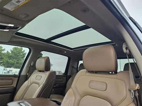 Used 2020 RAM 1500 Longhorn image 29