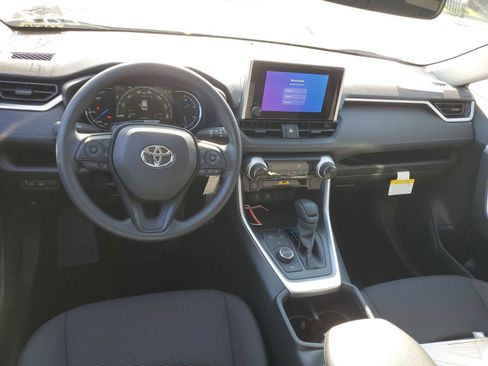 Certified 2025 Toyota RAV4 LE image 10
