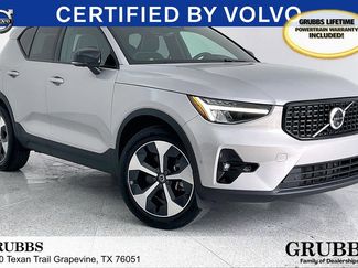 Certified 2025 Volvo XC40 B5 Plus video 1