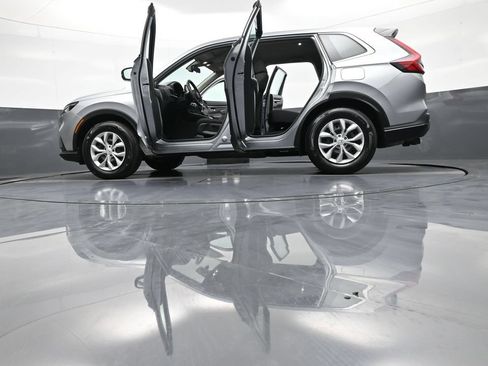 Used 2024 Honda CR-V LX image 48