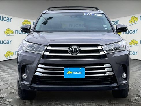 Used 2018 Toyota Highlander Limited image 2
