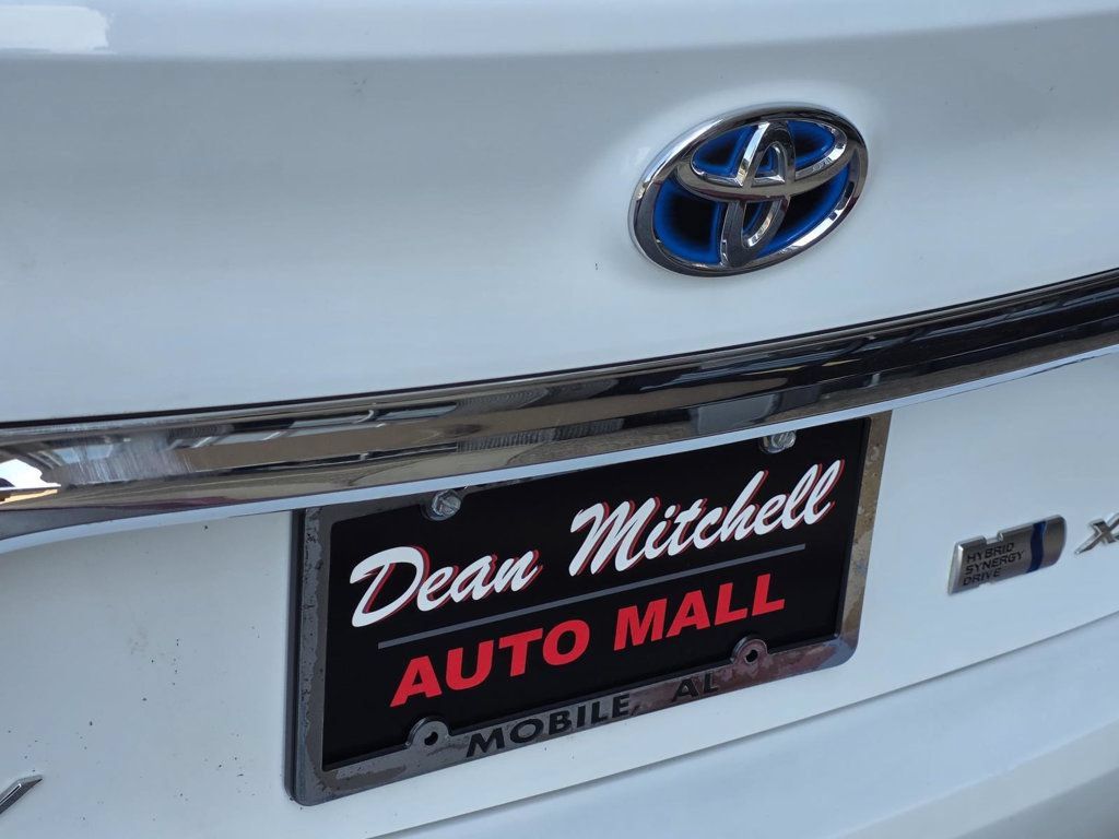 Used 2017 Toyota Camry XLE FWD image 27