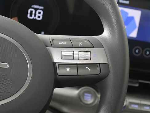 New 2026 Hyundai Kona SE FWD image 17