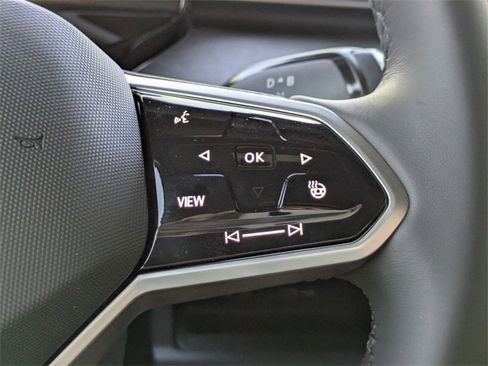 New 2025 Volkswagen ID. Buzz Pro S image 32