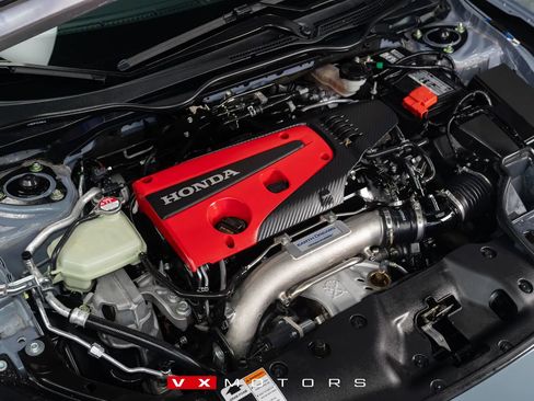 Used 2021 Honda Civic Type R image 3