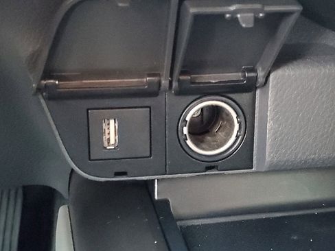 Used 2024 Toyota Camry LE image 29