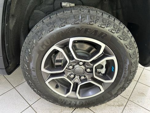 Used 2023 Jeep Grand Cherokee Trailhawk image 15