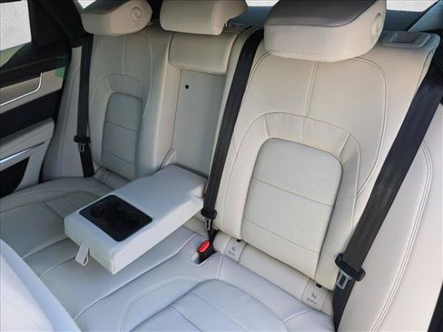 Used 2026 Jaguar F-PACE R-Dynamic S AWD/4WD image 11