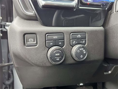 Certified 2024 Chevrolet Silverado 1500 LT image 18