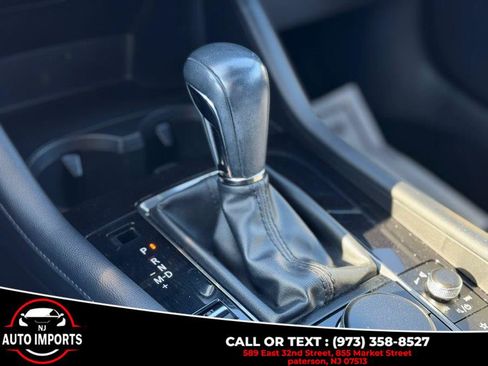 Used 2022 MAZDA MAZDA3 s image 25