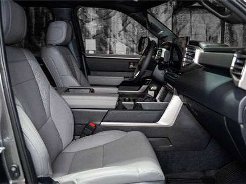 Used 2025 Toyota Tundra Limited image 10